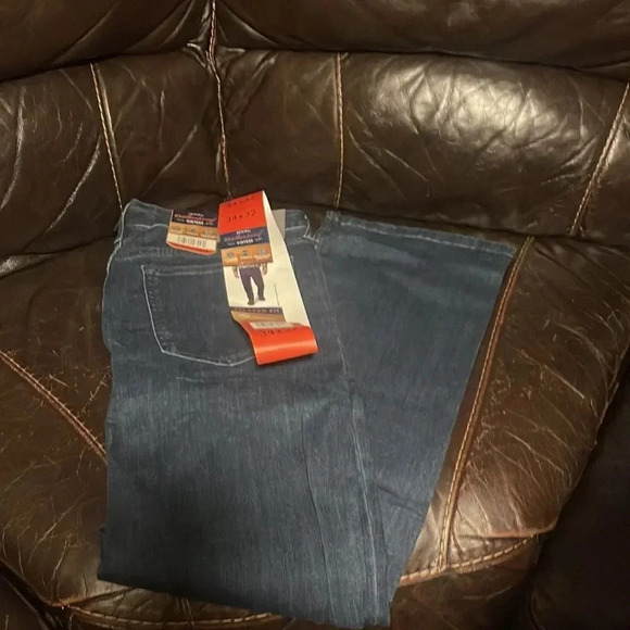 WeatherproofâVintage Men's StretchâRelaxedâFitâRegularâJeans - Picture 6 of 11